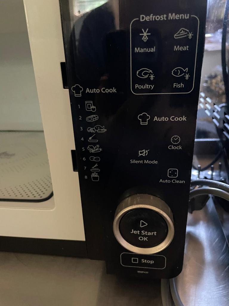 Professionele microgolfoven Whirlpool mwf420 bl extraspace, Elektronische apparatuur, Microgolfovens, Microgolfoven, Ophalen of Verzenden