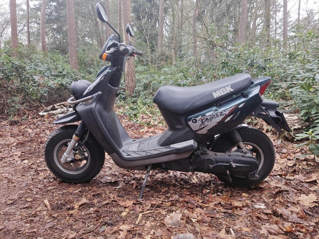 Originele MBK Booster 100 met motopapieren, Motoren, Scooter, Particulier, 100 cc, 1 cilinder