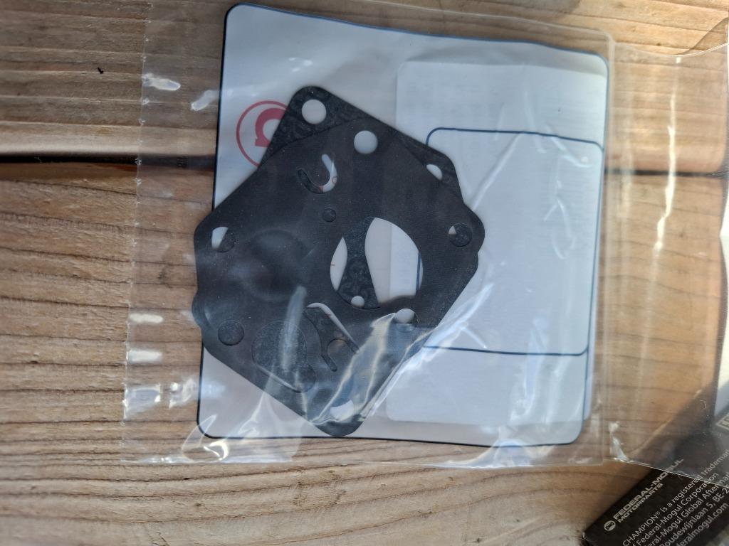 Onderdelen voor briggs and station motor quatro grasmachine, Ophalen, Nieuw, Briggs & Stratton