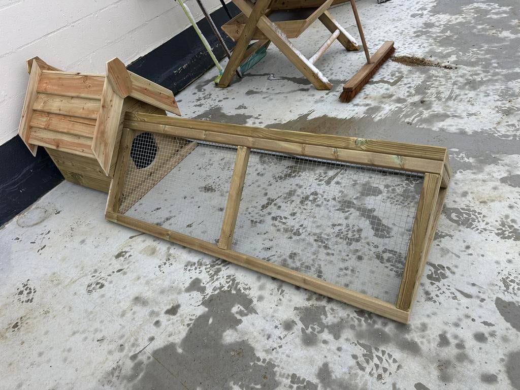 Schuilhok met ren : Zander, Dieren en Toebehoren, Ophalen, Nieuw, Ren, Cavia