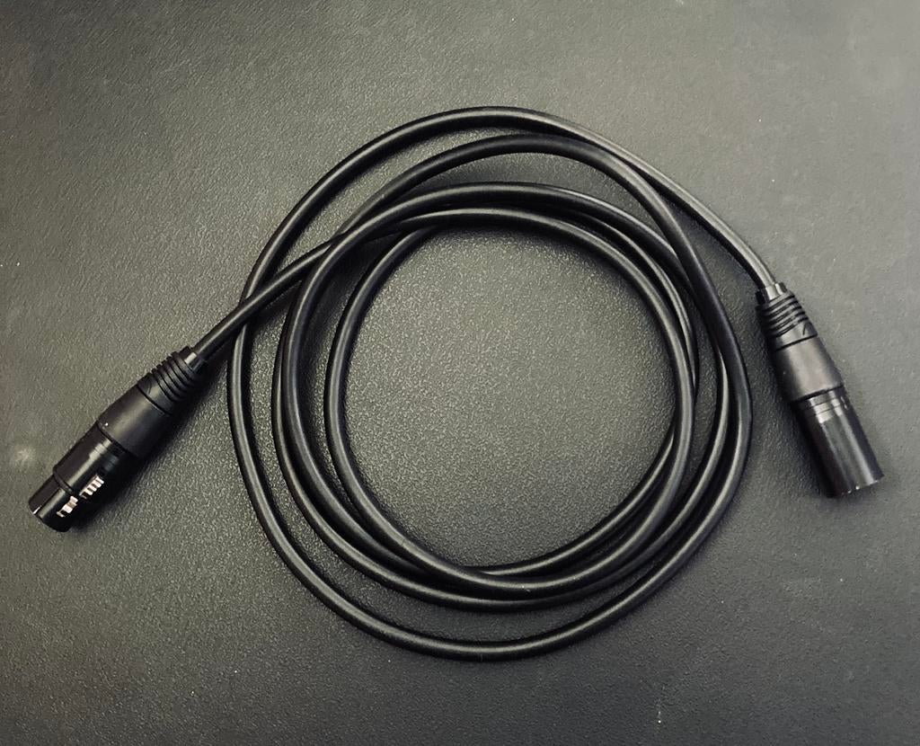 Pro-stereokabel. XLR mannelijk naar XLR vrouwelijk, 1,50 m, Ophalen of Verzenden, Zo goed als nieuw, Apparatuur