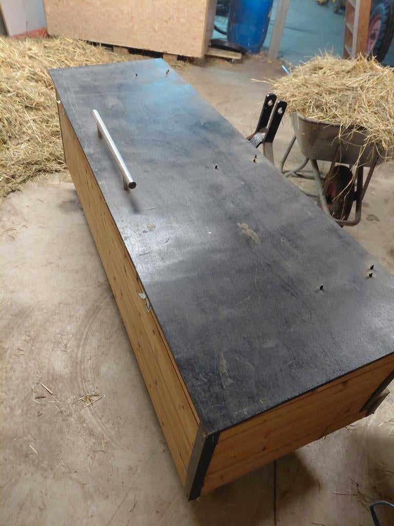 Tractor bak voor rondritten, Ophalen