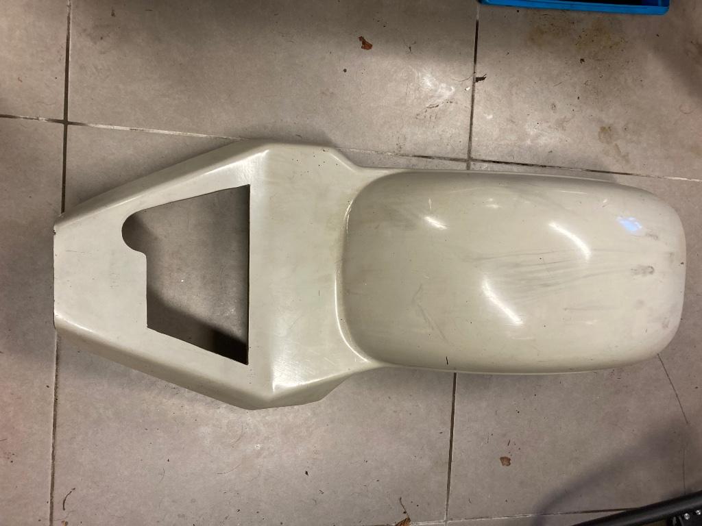 Spatbord achter v yamaha XV wildstar 1600, Motoren, Ophalen, Nieuw