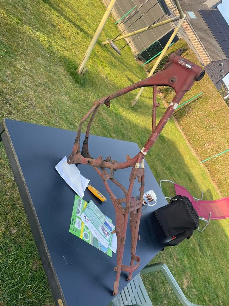 Suzuki gt 50 , zr, er 21 cadre et moteur,pièces diverses, Motos, Enlèvement