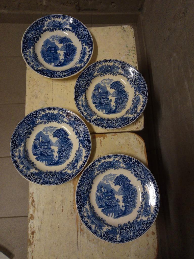 Petrus Regout blauw Castillo Tournay Marines Potiche Willow, Ophalen of Verzenden