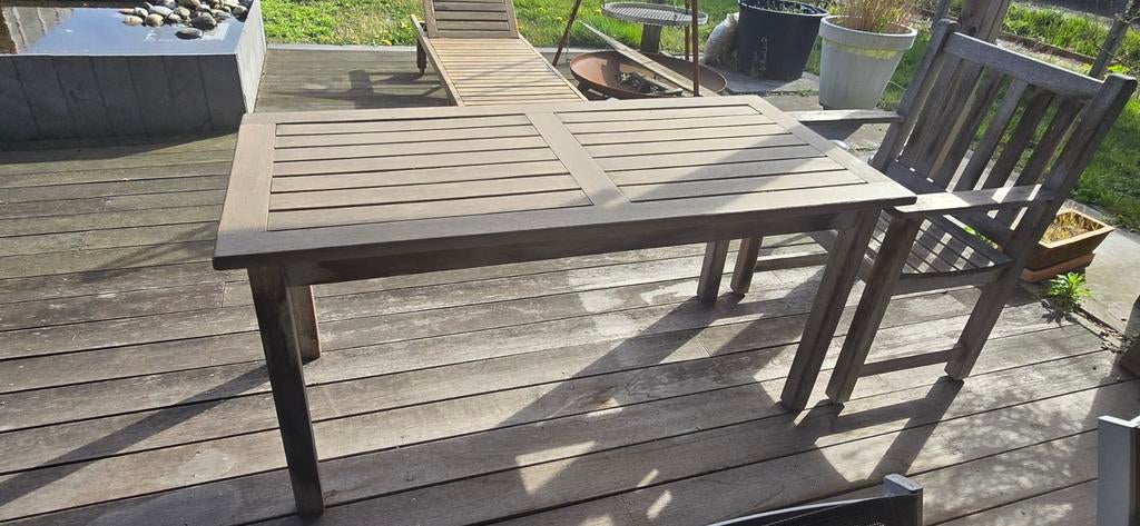 Houten tuintafel met houten stoelen, Ophalen, Hout