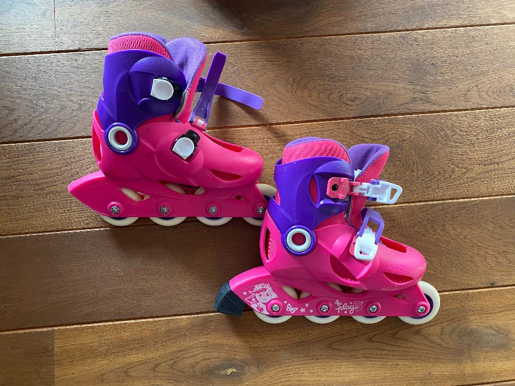 Skeelers Decathlon maat 28-30, Verstelbaar, Kinderen, Zo goed als nieuw, Inline skates 4 wielen