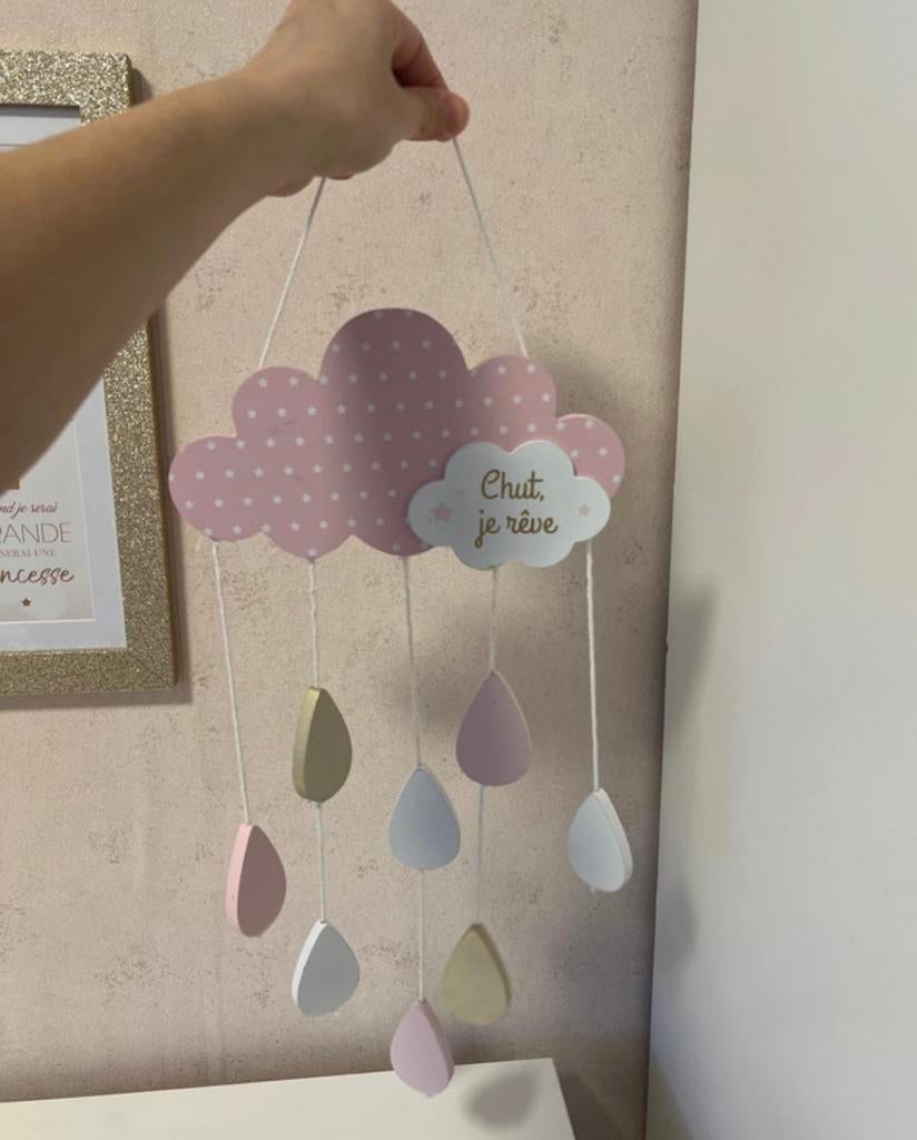 Déco chambre bébé, Enlèvement, Comme neuf