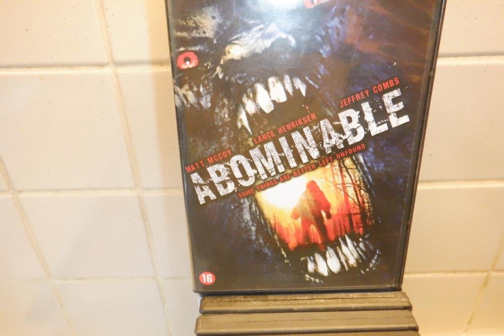 DVD Abominable., CD & DVD, DVD | Horreur, À partir de 16 ans, Envoi, Comme neuf, Monstres