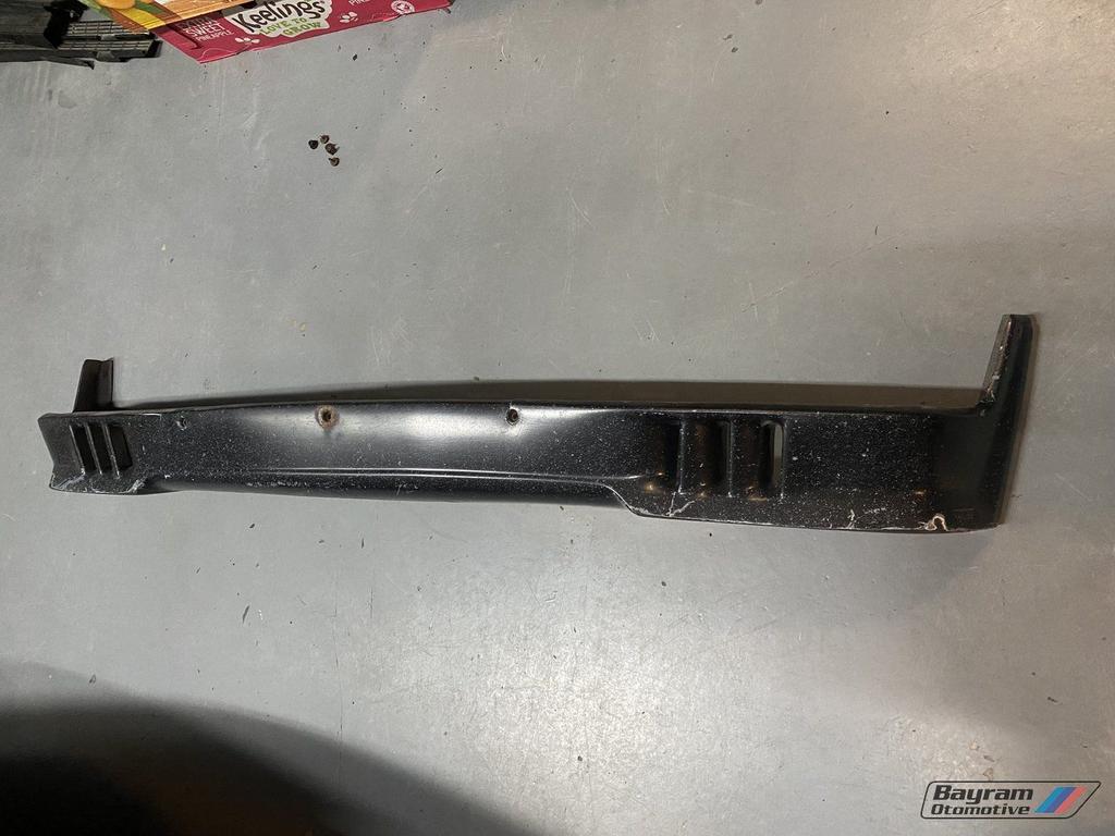 Bmw E30 voorlip pfeba vvfl coupe sedan Baur lip 3-serie spoi, Auto-onderdelen, Gebruikt, -, -, Ophalen of Verzenden