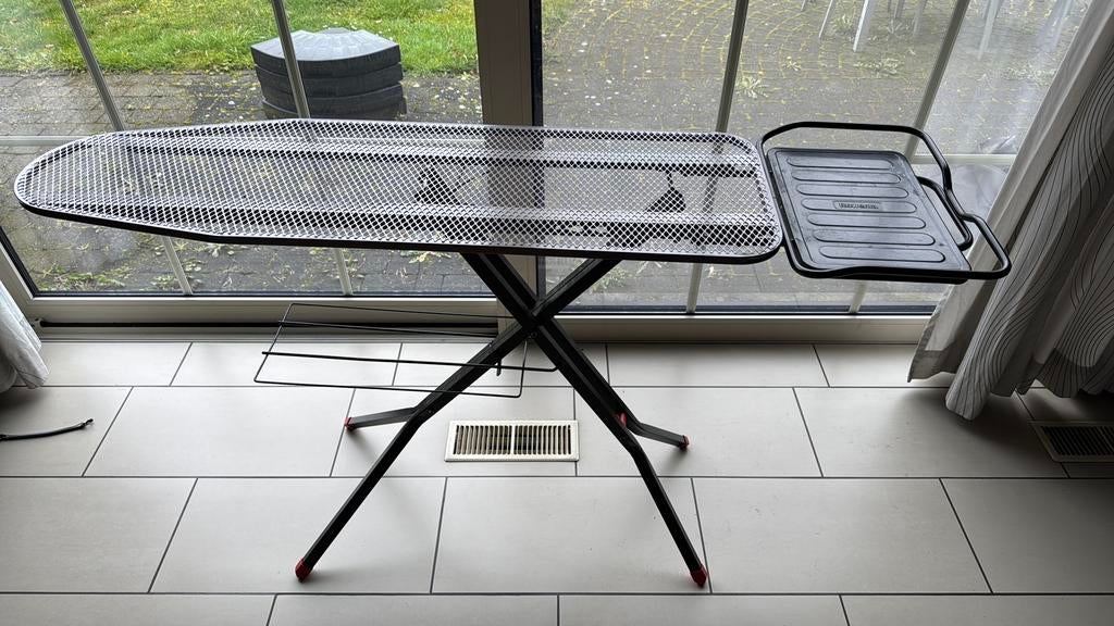 Strijkplank, Elektronische apparatuur, Strijkijzers en Strijkplanken, Ophalen, Gebruikt