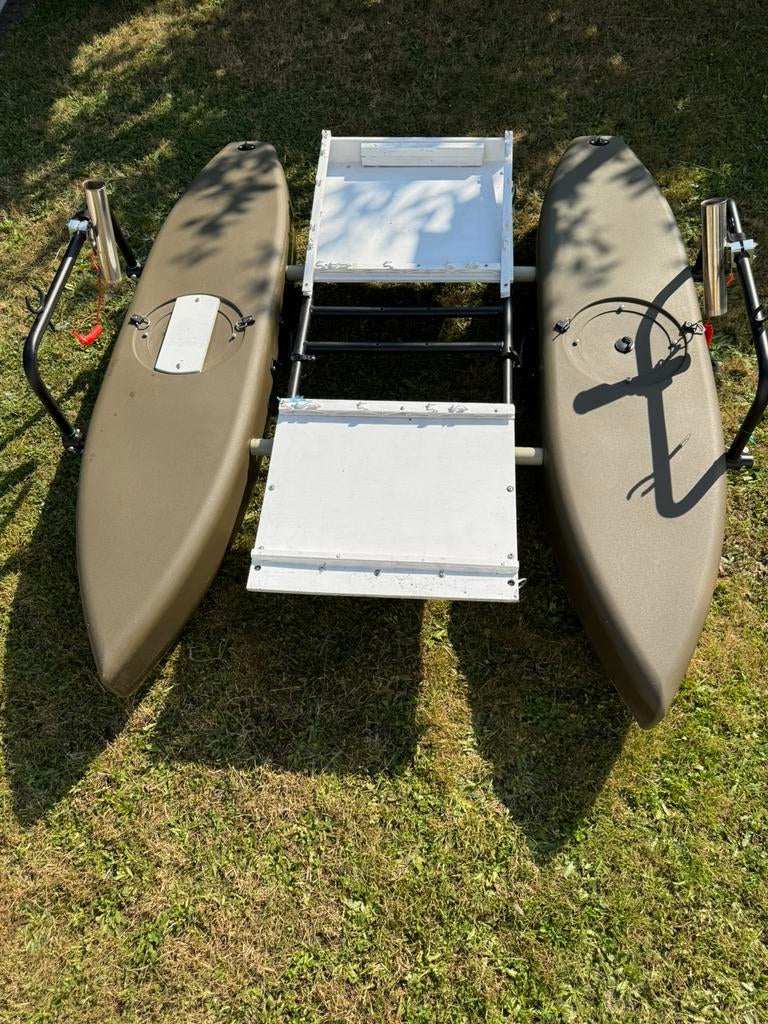 Visboot-visvlot, Watersport en Boten, Ophalen, Zo goed als nieuw