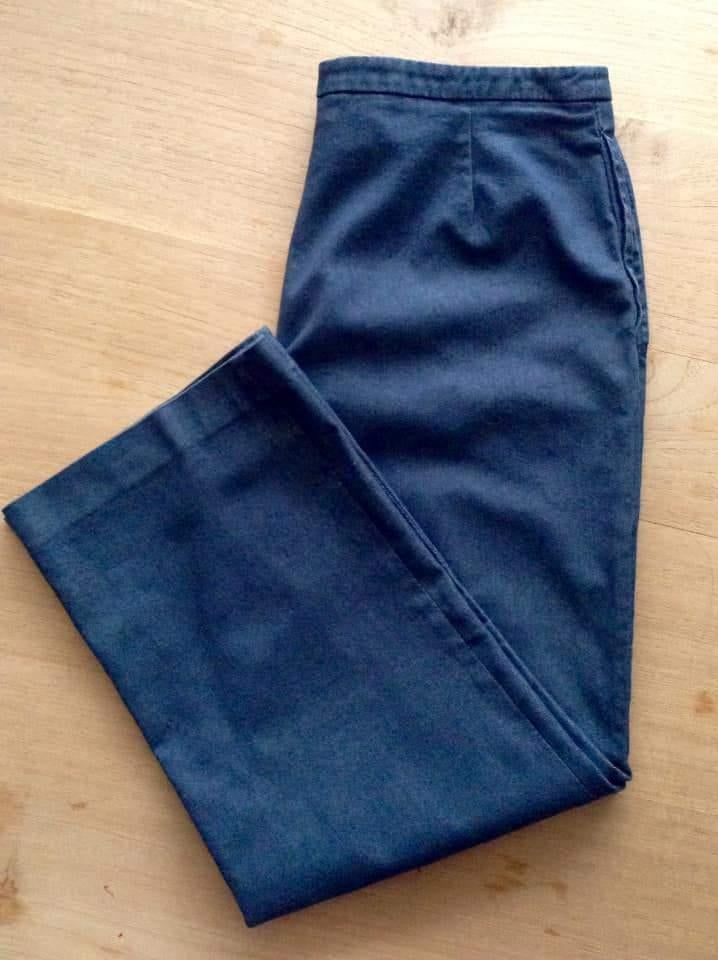 Pantalon court Caroll femme t.L, Vêtements | Femmes, Taille 42/44 (L), Gris, Enlèvement ou Envoi, Comme neuf