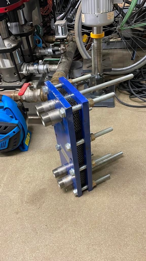 Titanium warmtewisselaar, Doe-het-zelf en Bouw, Ophalen, Zo goed als nieuw