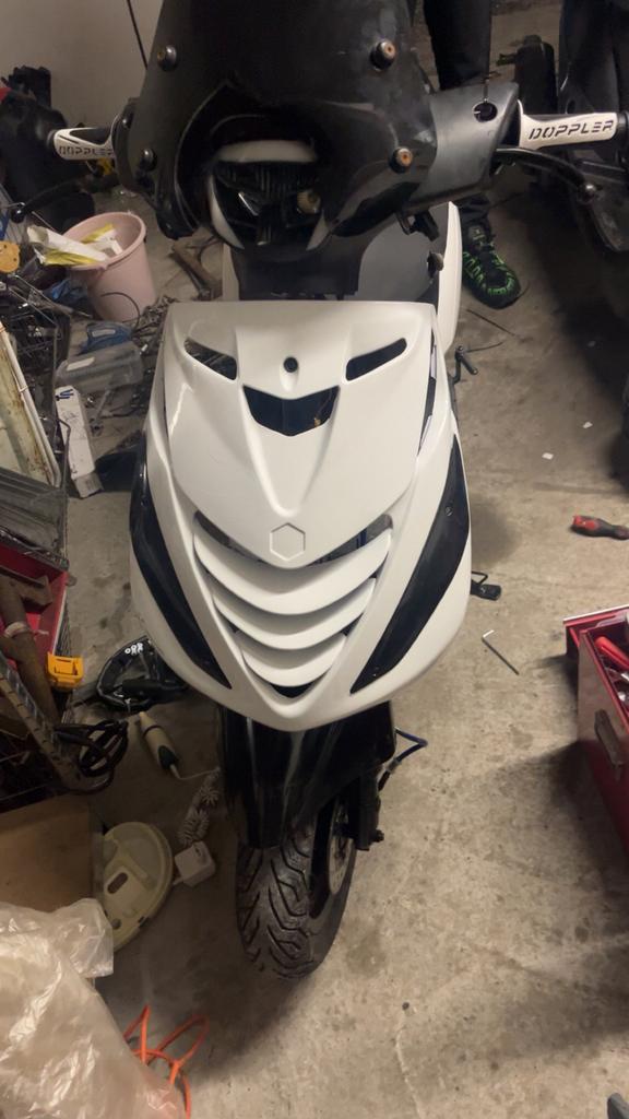 172cc zip allemand A2, Vélos & Vélomoteurs, Scooters | Piaggio, Neuf, Zip, Enlèvement, Deux-temps