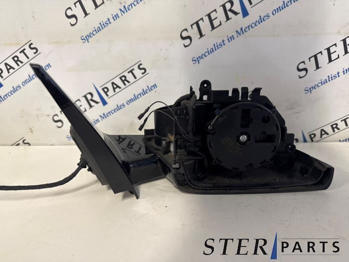 Buitenspiegel links van een Mercedes E-Klasse, Auto-onderdelen, Spiegels, Gebruikt, -, Ophalen of Verzenden, -