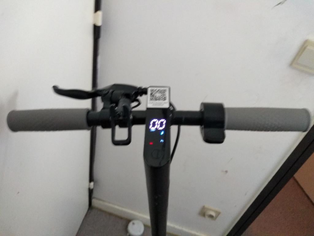 Ninebot 2 EF 2, Fietsen en Brommers, Steps, Ophalen, Gebruikt, Elektrische step (E-scooter), Segway ninebot