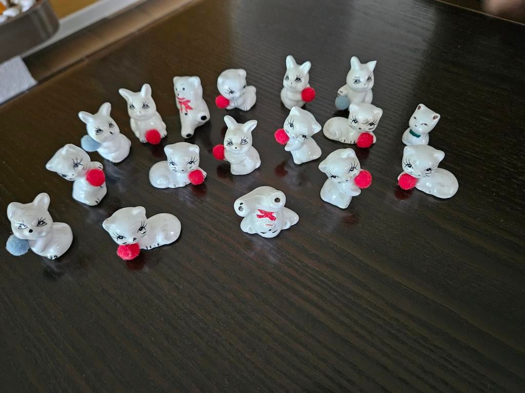 Verzameling decoratie porceleinen poesjes, Ophalen of Verzenden