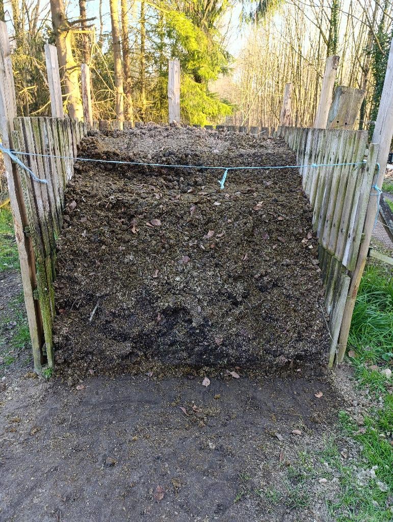 GRATIS paardenmest, Tuin en Terras, Aarde en Mest, Ophalen