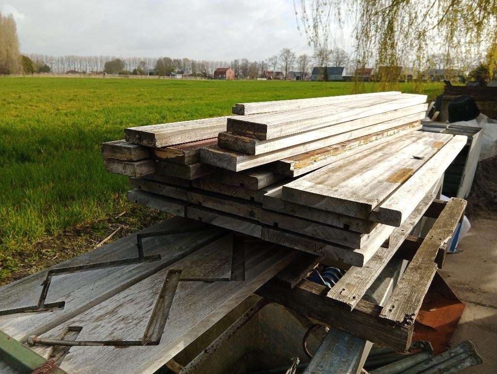 Hout, Ophalen