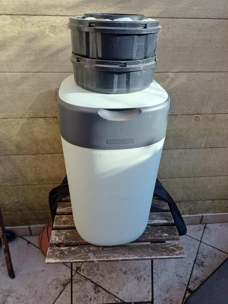 Tommee Tippee luieremmer, Kinderen en Baby's, Badjes en Verzorging, Ophalen, Zo goed als nieuw, Luieremmer, Overige merken