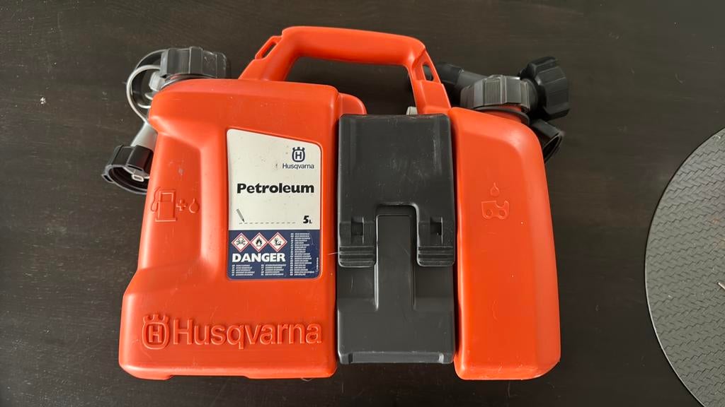 tronconeuse jerrycan Husqvarna, Jardin & Terrasse, Outils à main, Enlèvement, Neuf, Autres types, Husqvarna