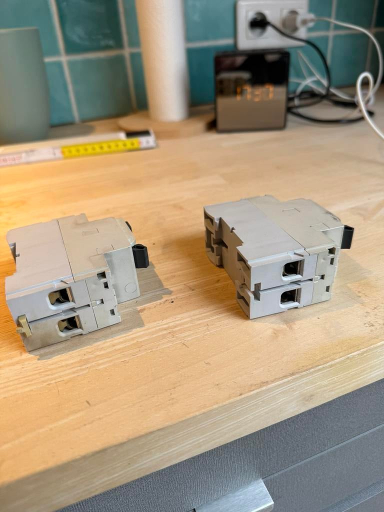 Hoofdschakelaars 30mA en 300mA, Ophalen, Gebruikt