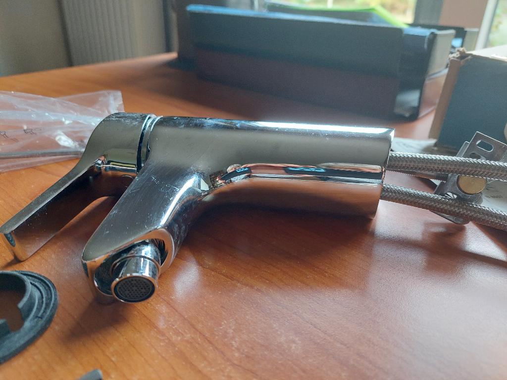 NOUVEAU mélangeur Ideal Standard pour bidet avec vidage, Bricolage & Construction, Sanitaire, Enlèvement ou Envoi, Neuf, Inox