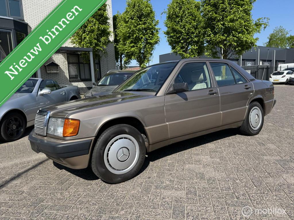 Mercedes 190-serie 2.0 E Automaat, Auto's, 4 deurs, Achterwielaandrijving, 4 cilinders, Bruin