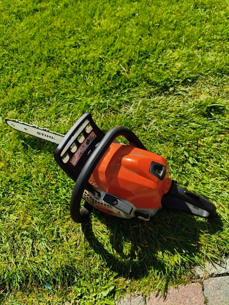 Tronçonneuse Stihl, Bricolage & Construction, Outillage | Scies mécaniques, Enlèvement ou Envoi, Tronçonneuse