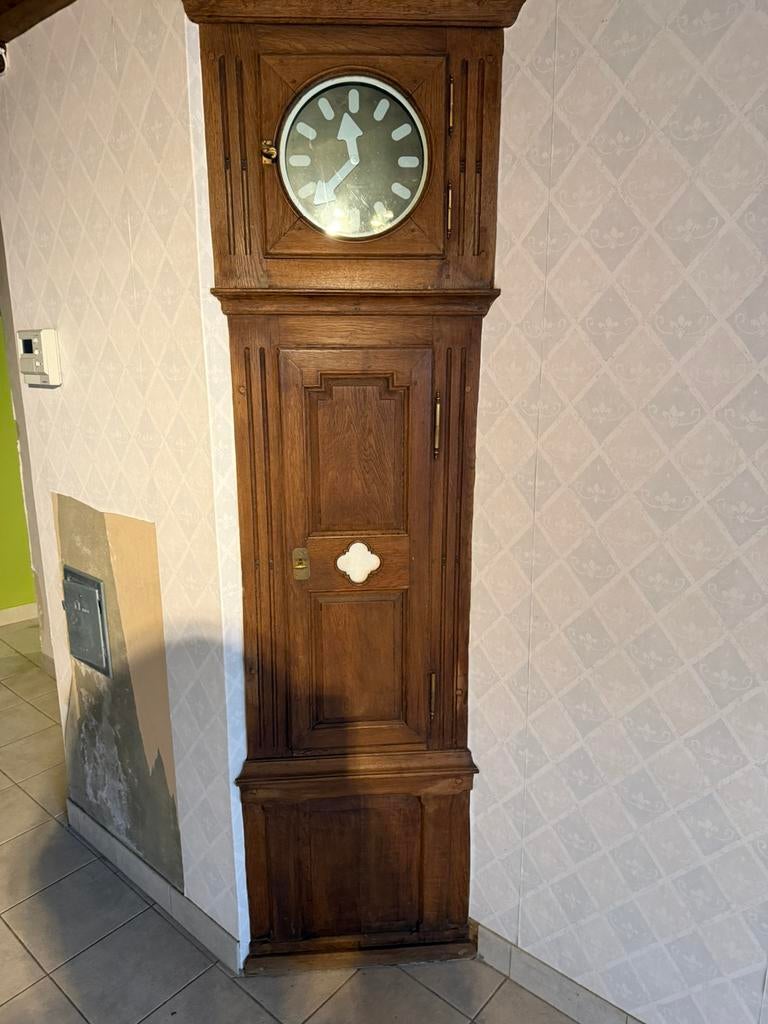 Horloge de coin, Enlèvement