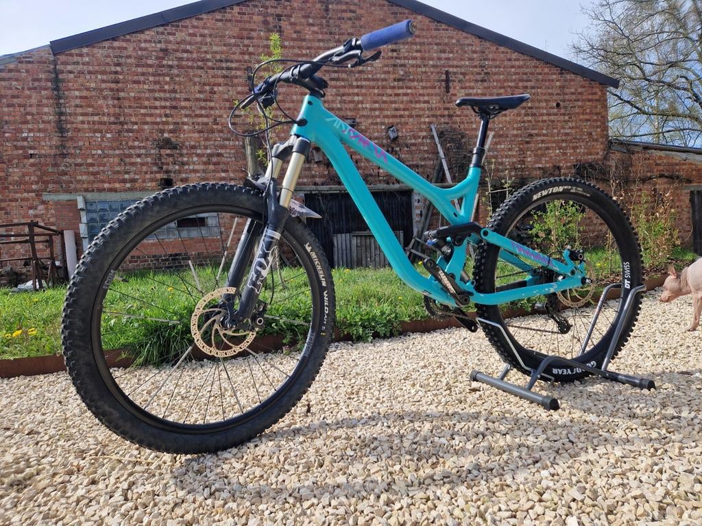 Commencal Meta enduro M, Fietsen en Brommers, Fietsen | Mountainbikes en ATB, Ophalen