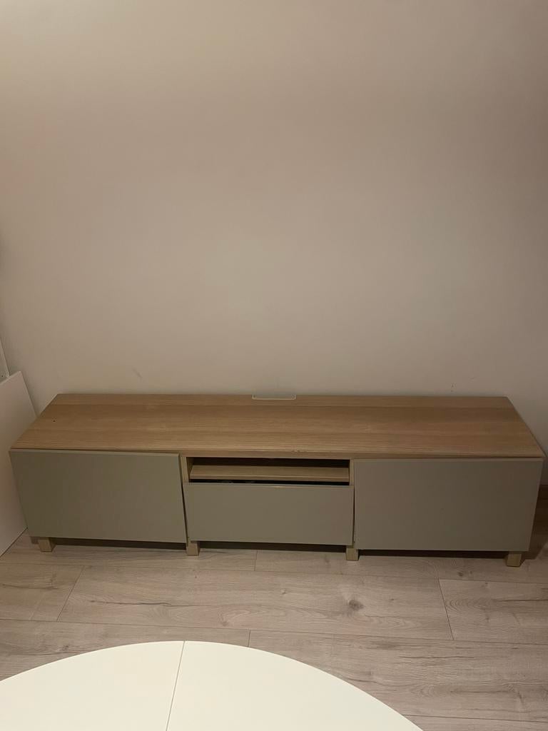 Meuble bas tv ikea, Enlèvement, Chêne