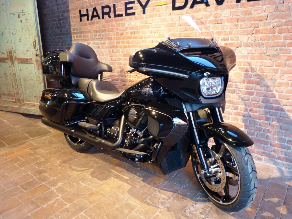 Harley-Davidson TOURING FLHXU Street Glide Ultra, Contrôle de traction, Entreprise, Plus de 35 kW, 1923 cm³