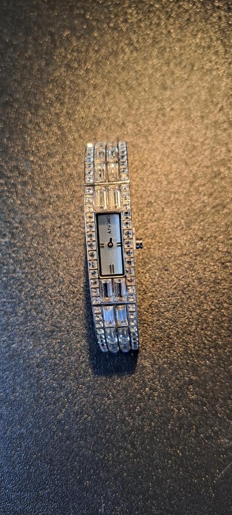 Dames horloge, Handtassen en Accessoires, Edelstenen, Verzenden