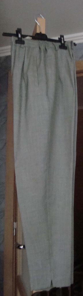 diverse damesbroeken - maat 42/44 - 3 € of 4 voor 10 €, Kleding | Dames, Diverse merken, Beige, Maat 42/44 (L), Ophalen of Verzenden