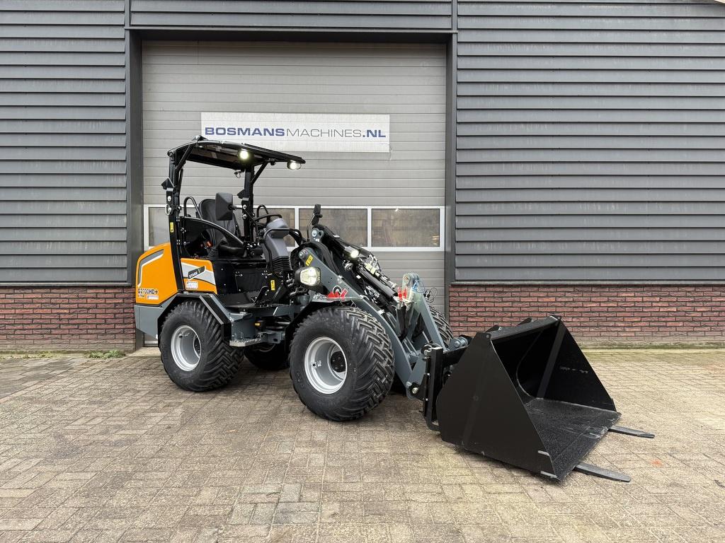 Giant G2700 X-TRA HD + shovel NIEUW (LED verlichting, kogelt, Zakelijke goederen, Machines en Bouw | Kranen en Graafmachines, Tobroco