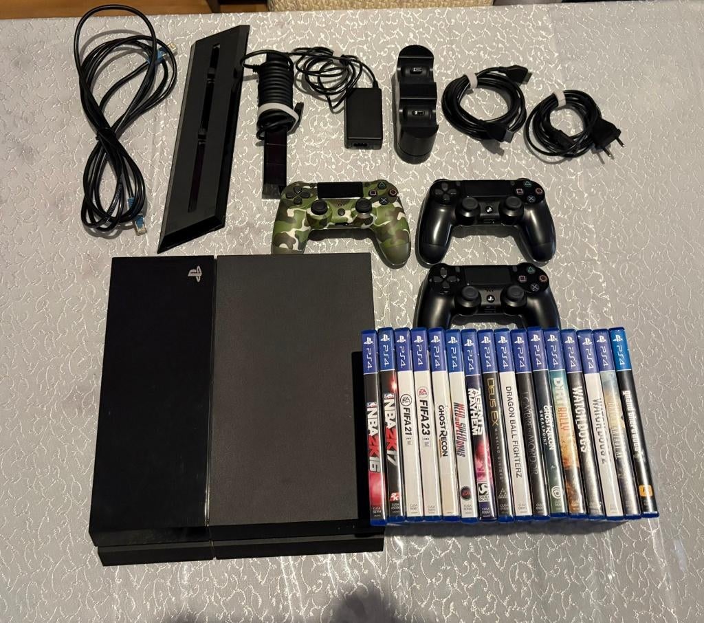 Pack Premium PS4 Fat 500GB complet - prêt à l'emploi, Consoles de jeu & Jeux vidéo, 500 GB, Enlèvement ou Envoi, Avec 3 manettes ou plus