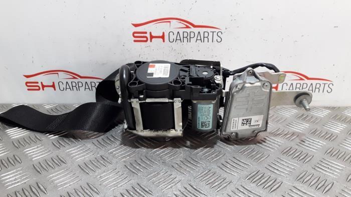 Veiligheidsgordel links-voor van een Mercedes E-Klasse, Gebruikt, -, Ophalen of Verzenden, -