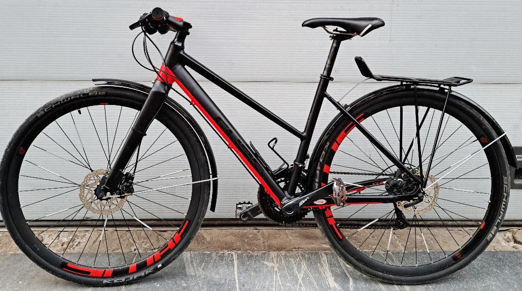 VTC Cube SL ROAD PRO comme neuf prix550€048981/3734, Vélos & Vélomoteurs, Autres marques, Vitesses, Comme neuf, Enlèvement