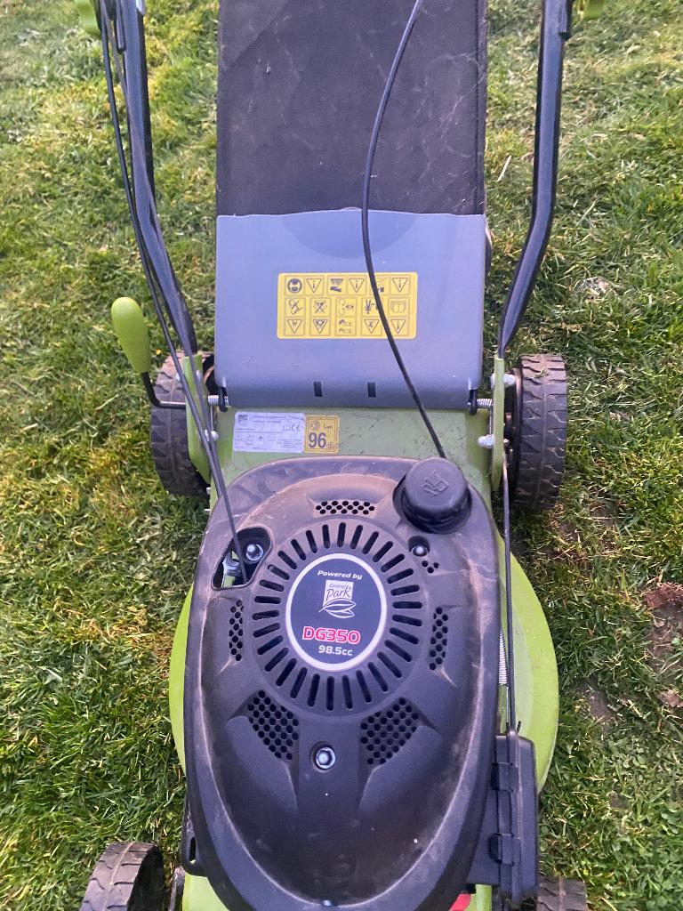 Defecte grasmaaier, Tuin en Terras, Ophalen, Gebruikt, Opvangbak, Minder dan 90 cm