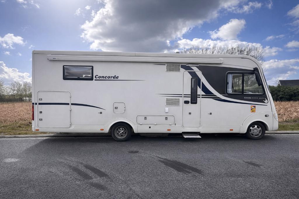 Concorde credo 833 M mobilhome, Caravanes & Camping, Camping-cars, Intégral, Diesel, Automatique, Il y a 3 à 6 mois