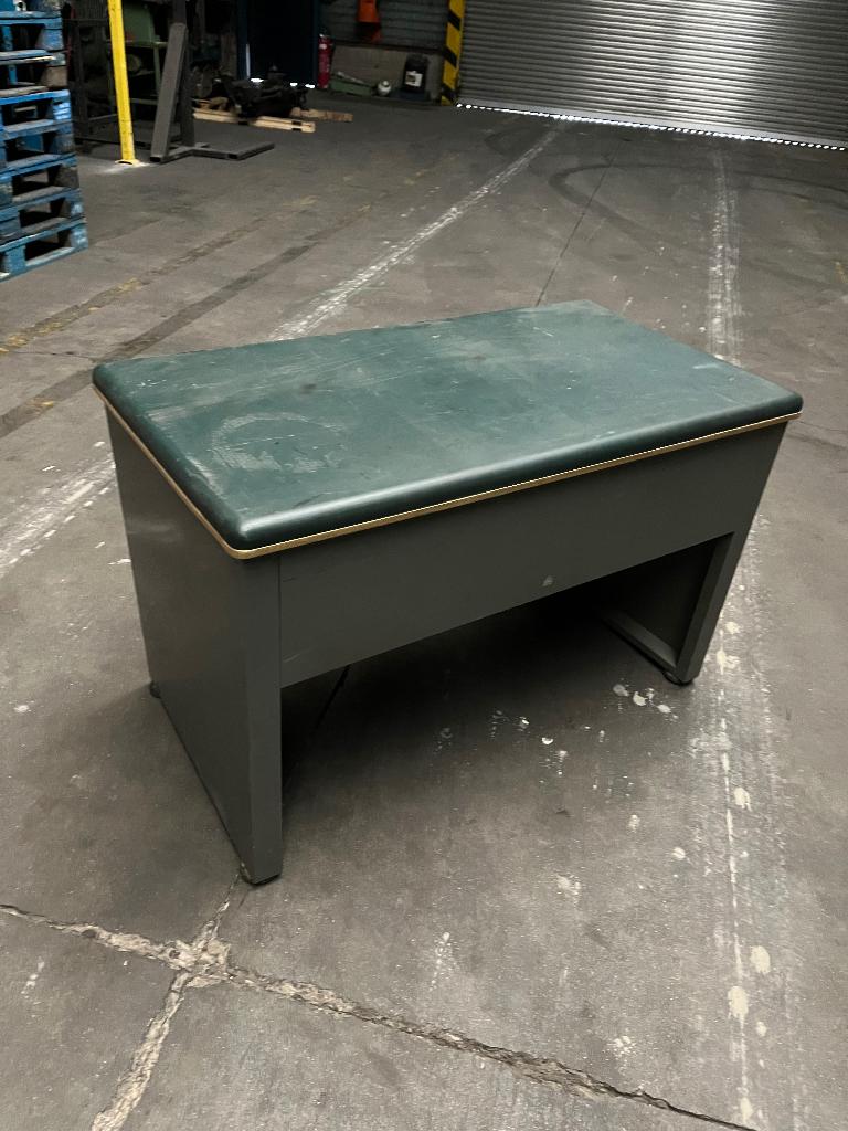 Bureau métallique vintage pour enfant, Vintage, Ophalen, Gebruikt, Kinderbureau