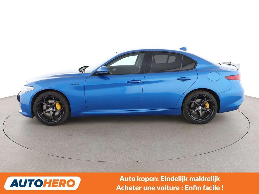 Alfa Romeo Giulia 2.0 Turbo Veloce (automatique), Cuir, Achat, 4 portes, Noir