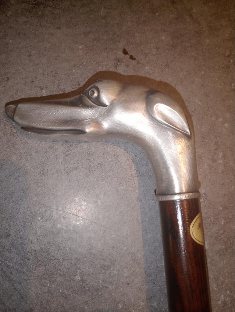 Canne lévrier argent