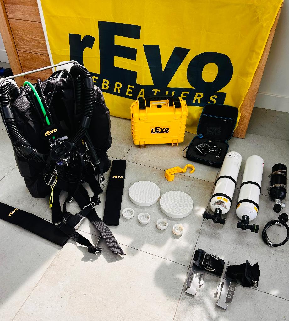 Rebreather rEvo Hccr titanium rMs, Sports nautiques & Bateaux, Plongée, Utilisé, Autres types, Enlèvement