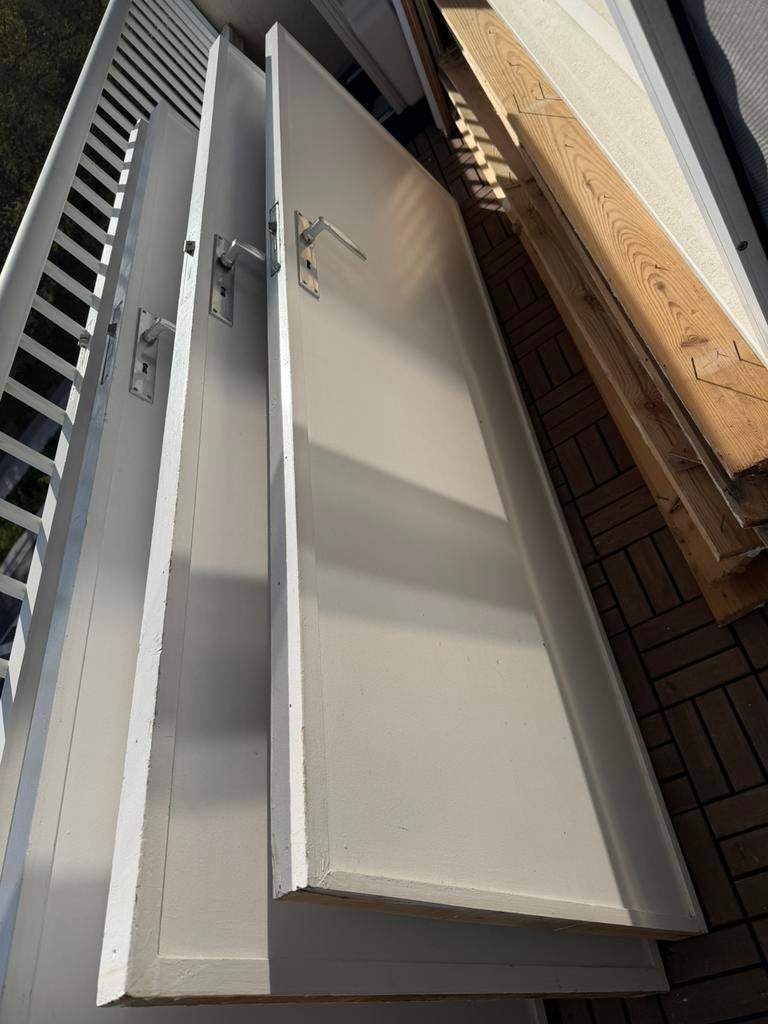 5 portes peintes, Bricolage & Construction, 75 à 150 cm, Enlèvement, Utilisé, Bois