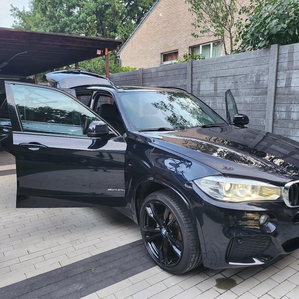 BMW X5 F15 2.0 diesel Sdrive met slechts 80500 km, Auto's, Automaat, Achterwielaandrijving, 4 cilinders, Leder