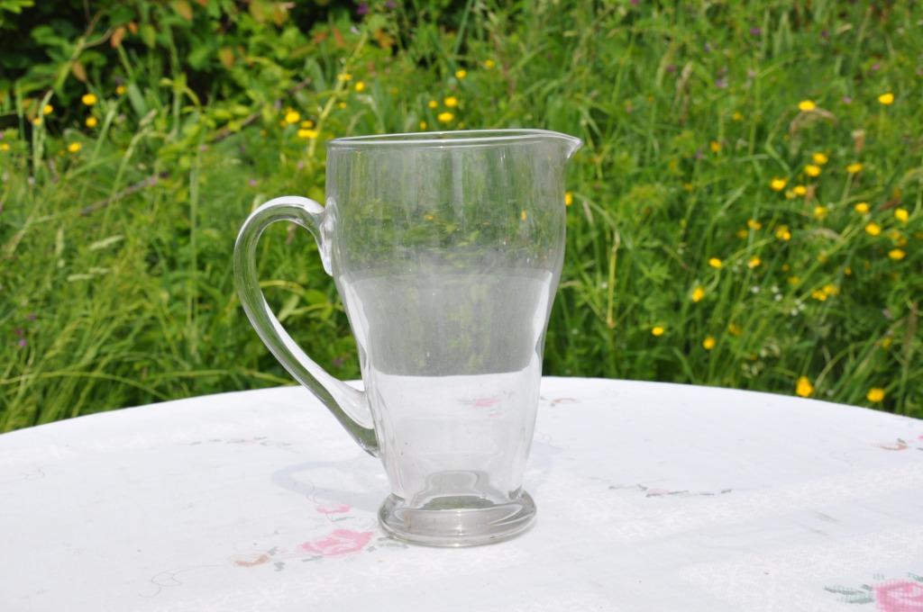 pichet en verre 22cm, Antiquités & Art, Enlèvement ou Envoi