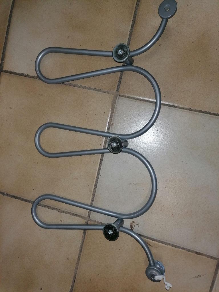 IKEA - Logga - Porte-manteau mural en métal, Maison & Meubles, Enlèvement ou Envoi, Comme neuf, Métal, Portemanteau mural